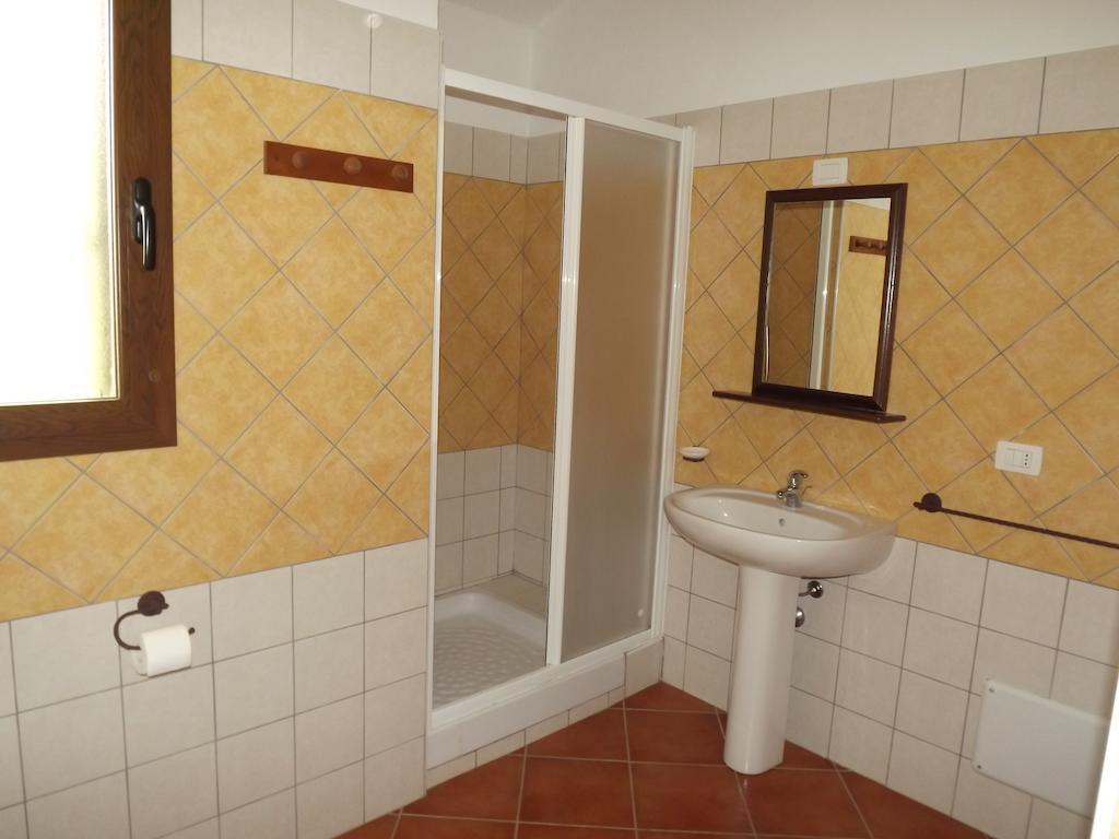 Yellon House Appartement Santa Maria Navarrese Kamer foto